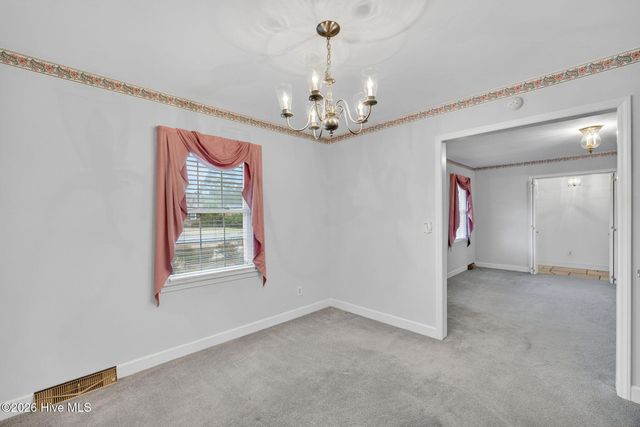 3933 Sweetbriar Road, Wilmington, NC 28403