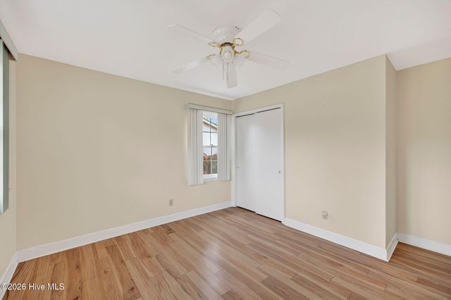 3933 Sweetbriar Road, Wilmington, NC 28403