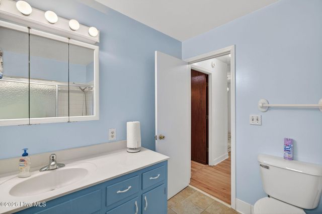 3933 Sweetbriar Road, Wilmington, NC 28403