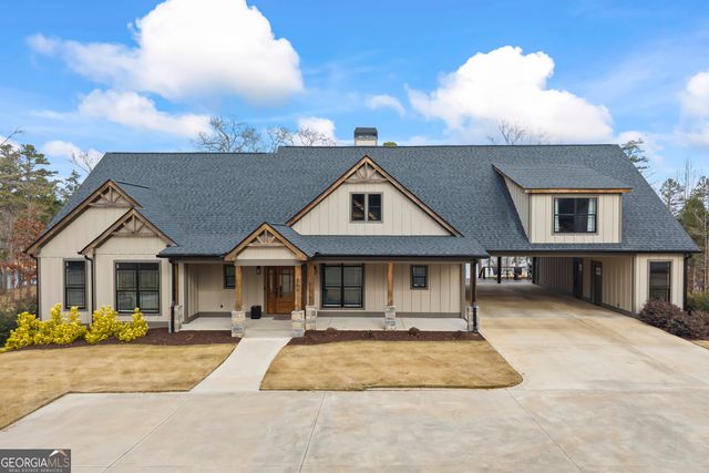 300 Black Point Drive, Hartwell, GA 30643