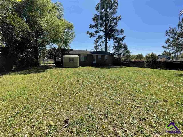 111 Nix Way, Warner Robins, GA 31093