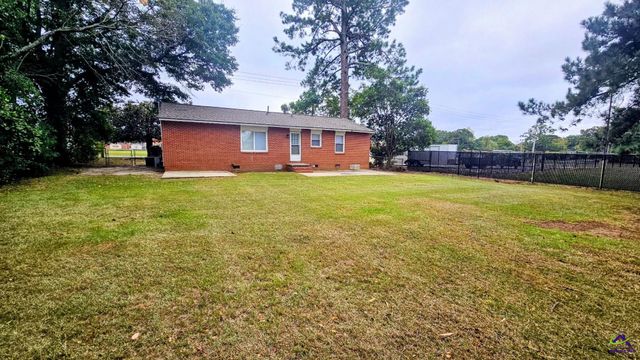 111 Nix Way, Warner Robins, GA 31093