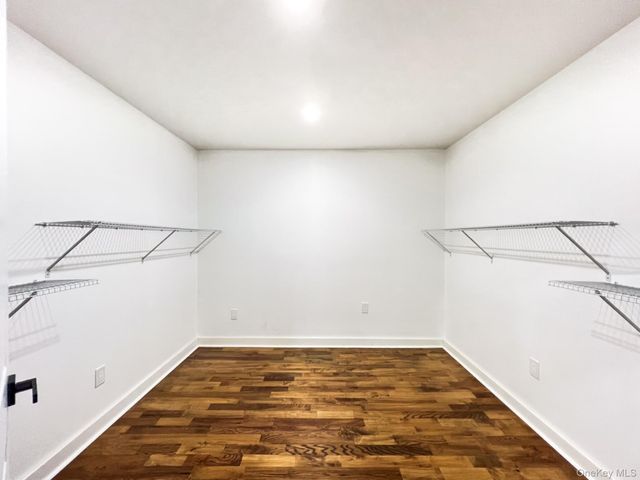 82 Hampton Road, Marlboro, NY 12542