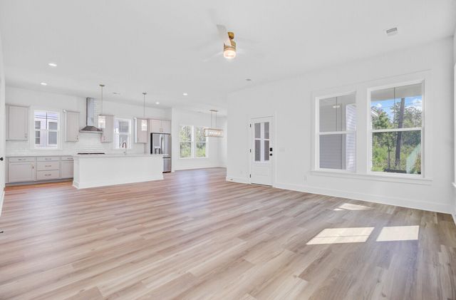 412 Brightside Trail, Summerville, SC 29486