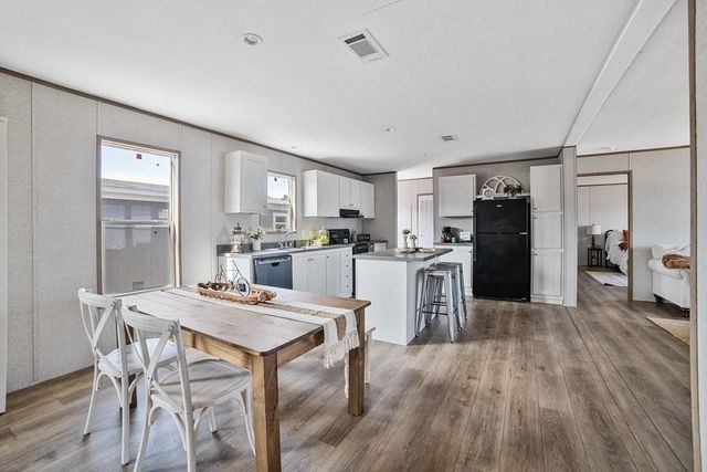 105 Beaver Creek Drive, Azle, TX 76020