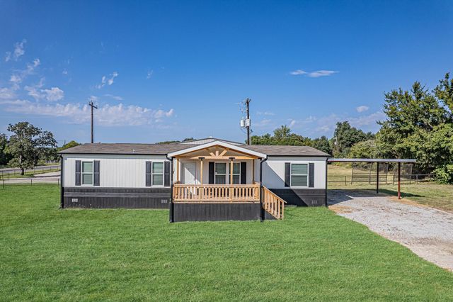 105 Beaver Creek Drive, Azle, TX 76020