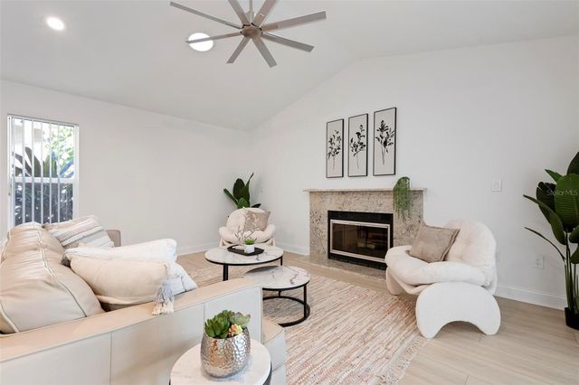 393 FLAMINGO DRIVE, Venice, FL 34285