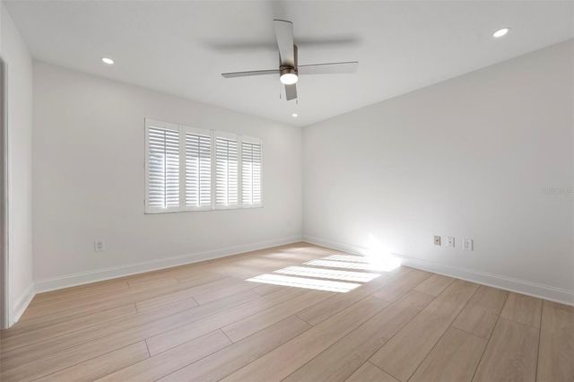 393 FLAMINGO DRIVE, Venice, FL 34285