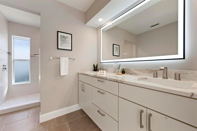 393 FLAMINGO DRIVE, Venice, FL 34285