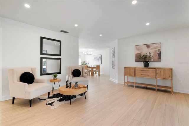 393 FLAMINGO DRIVE, Venice, FL 34285