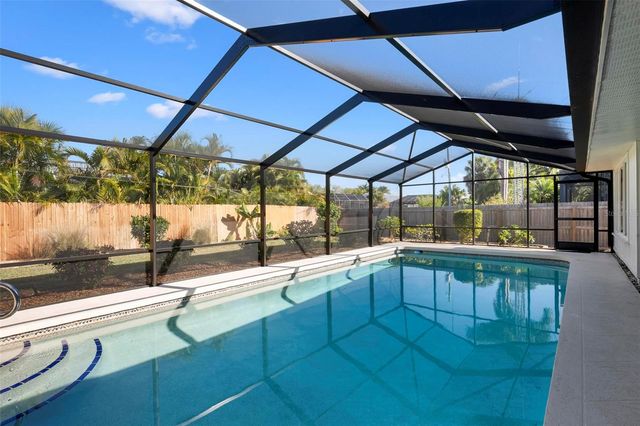 393 FLAMINGO DRIVE, Venice, FL 34285