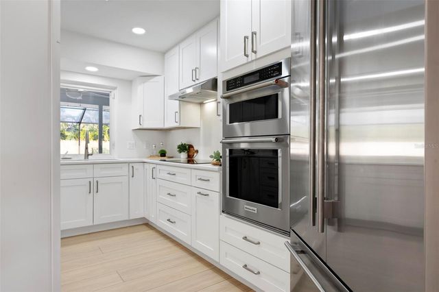 393 FLAMINGO DRIVE, Venice, FL 34285