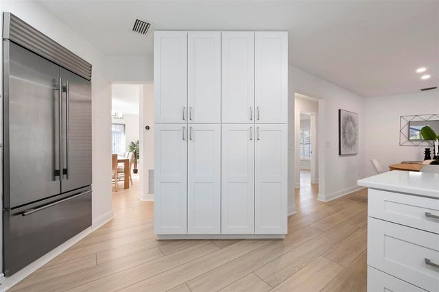 393 FLAMINGO DRIVE, Venice, FL 34285