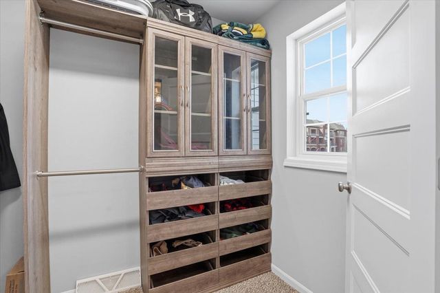 1406 Thoreau Drive, Sun Prairie, WI 53590