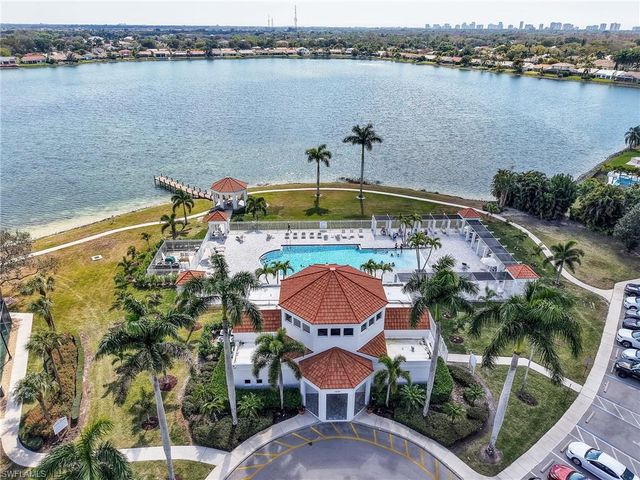 7749 Jewel LN 101, Naples, FL 34109