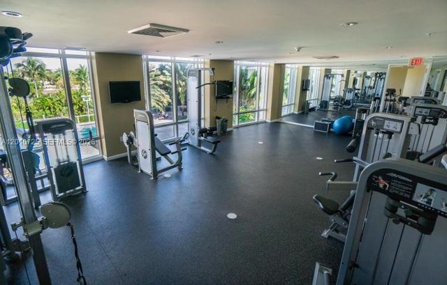 1755 E Hallandale Beach Blvd 2304E, Hallandale Beach, FL 33009