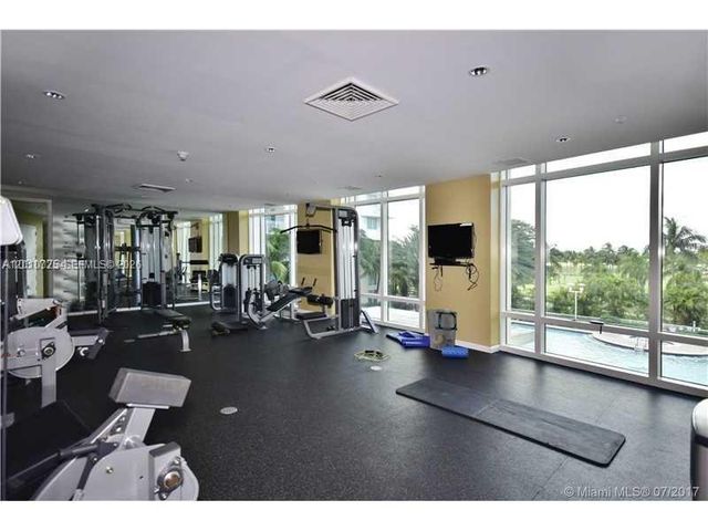 1755 E Hallandale Beach Blvd 2304E, Hallandale Beach, FL 33009
