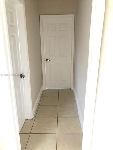 12124 NE 5th Ave 7, North Miami, FL 33161