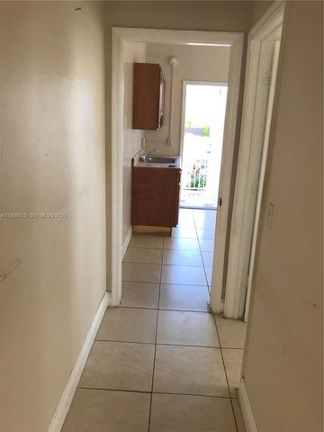 12124 NE 5th Ave 7, North Miami, FL 33161