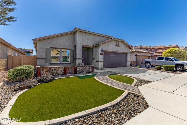 10847 W SWAYBACK Pass, Peoria, AZ 85383