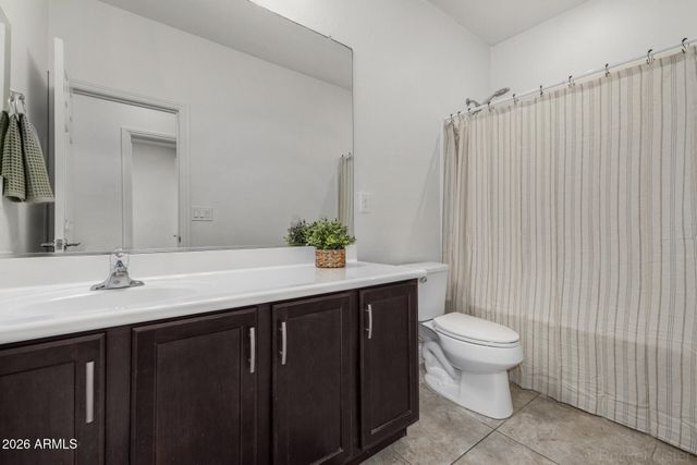 10847 W SWAYBACK Pass, Peoria, AZ 85383