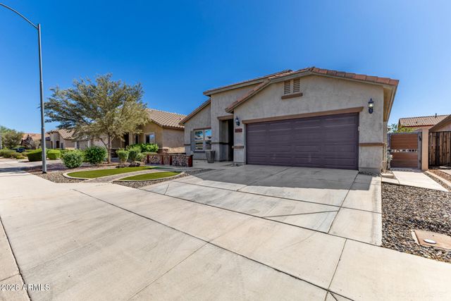 10847 W SWAYBACK Pass, Peoria, AZ 85383