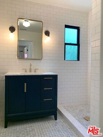 1244 S Sycamore Avenue, Los Angeles, CA 90019