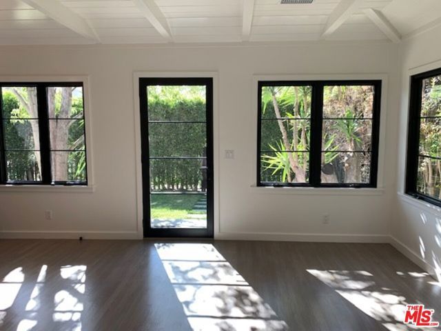 1244 S Sycamore Avenue, Los Angeles, CA 90019