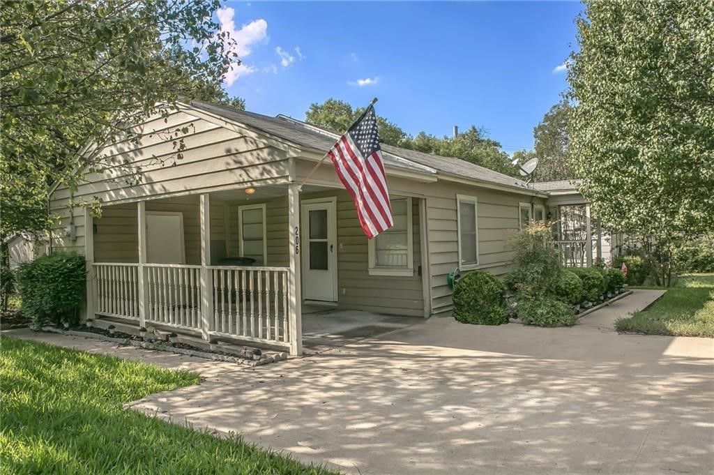 206 Renfro Street, Rockwall, TX 75087