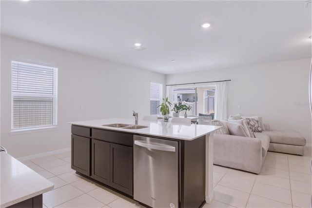 3535 WEAVER WAY, Davenport, FL 33837