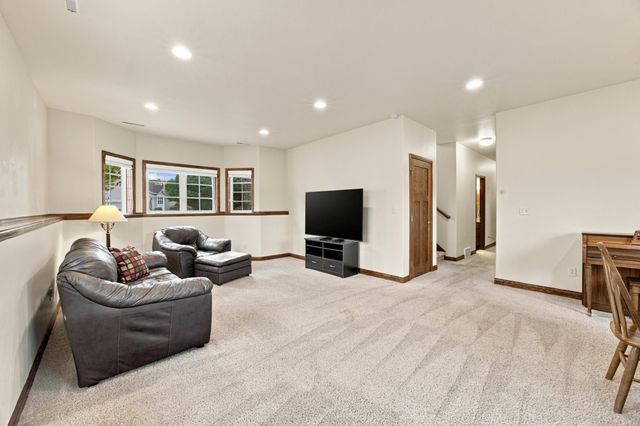1840 35th Street Circle S, Moorhead, MN 56560