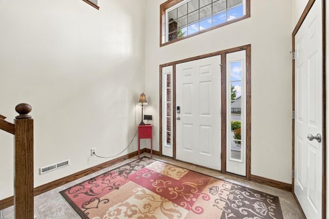 1840 35th Street Circle S, Moorhead, MN 56560