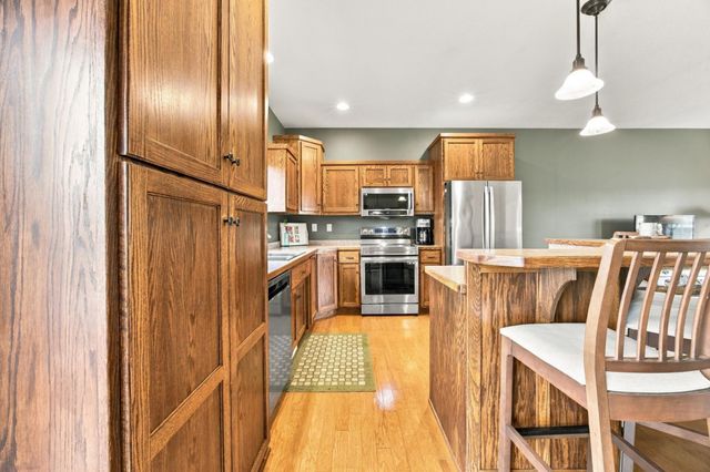 1840 35th Street Circle S, Moorhead, MN 56560