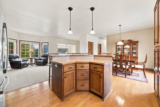 1840 35th Street Circle S, Moorhead, MN 56560