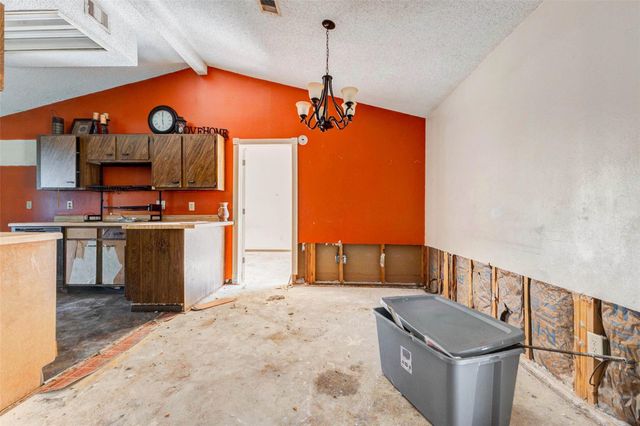 12554 Versailles Drive, Houston, TX 77015