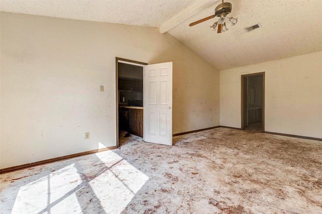 12554 Versailles Drive, Houston, TX 77015