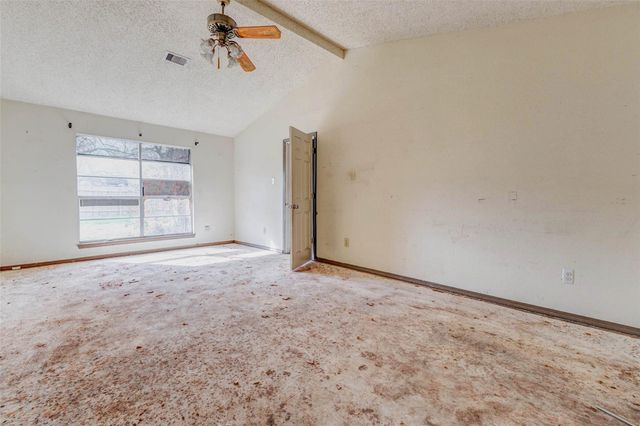 12554 Versailles Drive, Houston, TX 77015