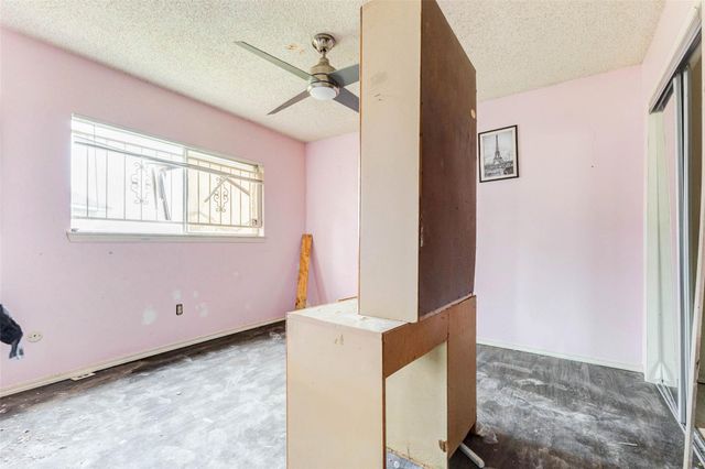 12554 Versailles Drive, Houston, TX 77015