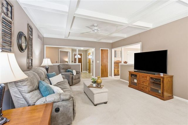 15015 Broadmoor Street, Overland Park, KS 66223