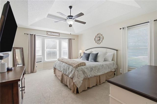 15015 Broadmoor Street, Overland Park, KS 66223