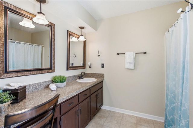 15015 Broadmoor Street, Overland Park, KS 66223