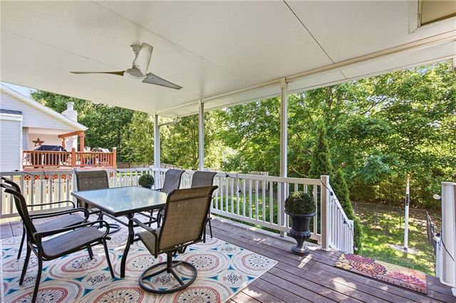 15015 Broadmoor Street, Overland Park, KS 66223