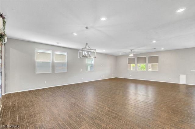 1516 Deep Valley Avenue, North Las Vegas, NV 89084