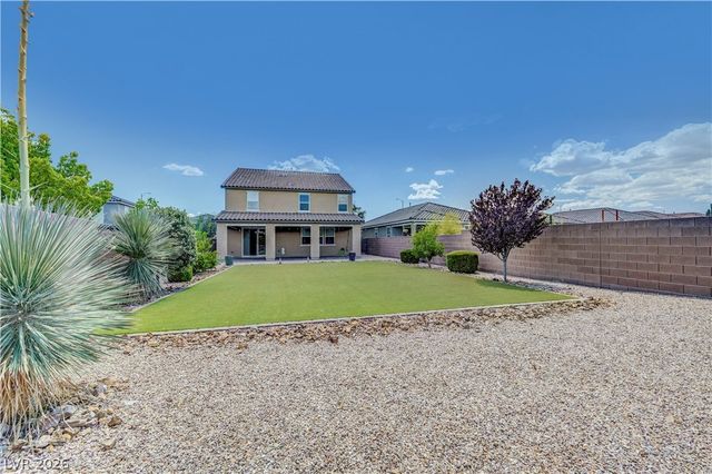 1516 Deep Valley Avenue, North Las Vegas, NV 89084
