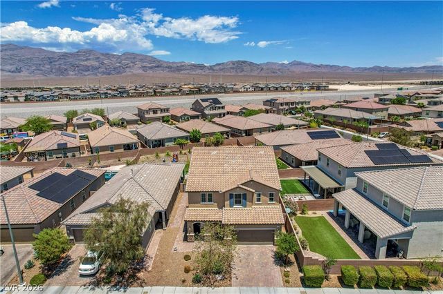 1516 Deep Valley Avenue, North Las Vegas, NV 89084