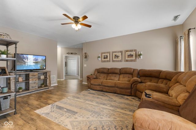 5349 Wood Hollow Drive, Indianapolis, IN 46239