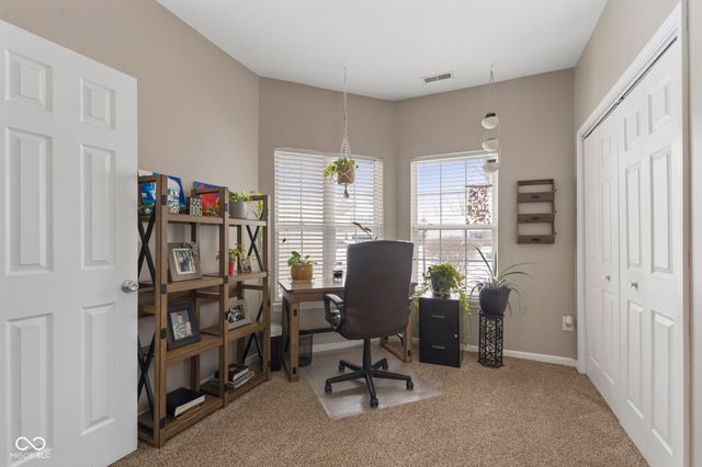 5349 Wood Hollow Drive, Indianapolis, IN 46239