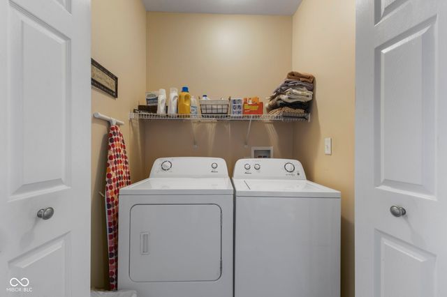 5349 Wood Hollow Drive, Indianapolis, IN 46239