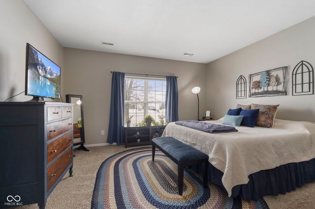 5349 Wood Hollow Drive, Indianapolis, IN 46239