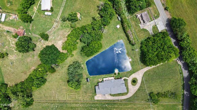 1435 Holly Creek Road, Greeneville, TN 37745